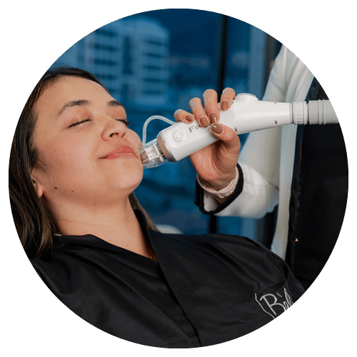 Tratamiento facial con Fixer DV9 en Bèl Medicina Estética